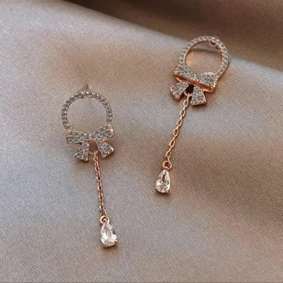 Elegant Bow Water Drop Pendant Stud Earrings - Picture 2 of 7